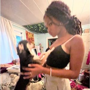 Meet your Posher, Violet